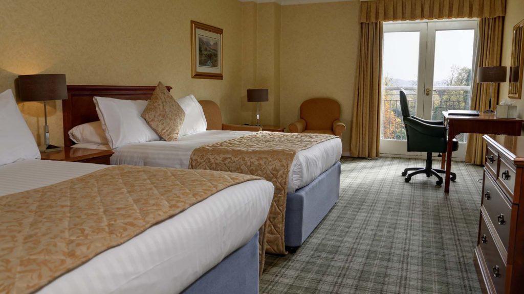 4 star Hotels in Sheffield Mercure Sheffield Kenwood Hall Hotel and Spa Twin Room