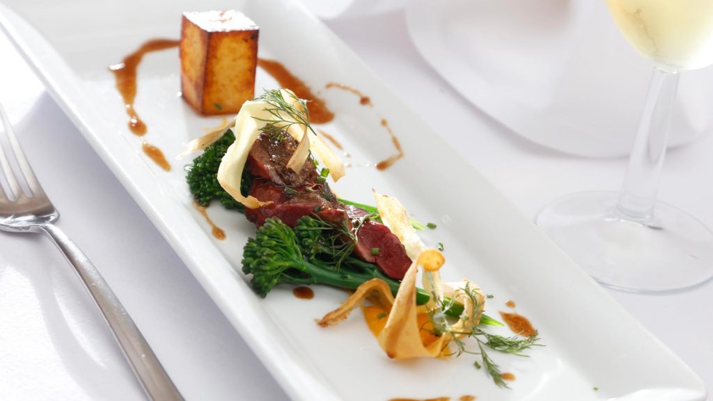 Mercure Sheffield Kenwood Hall Hotel &amp; Spa Restaurant 2